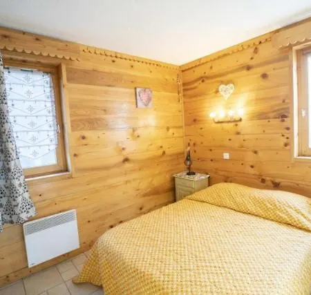 Val Pierre A4 *